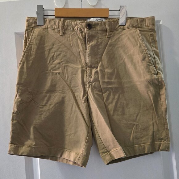 Penguin Shorts Size 32 - Picture 1 of 4